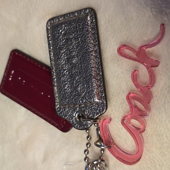 Coach 4pcs. Hang Tag Set Of PVC Logo And Clear Tag + Silver And Burgundy Leather - Picture 6 of 7